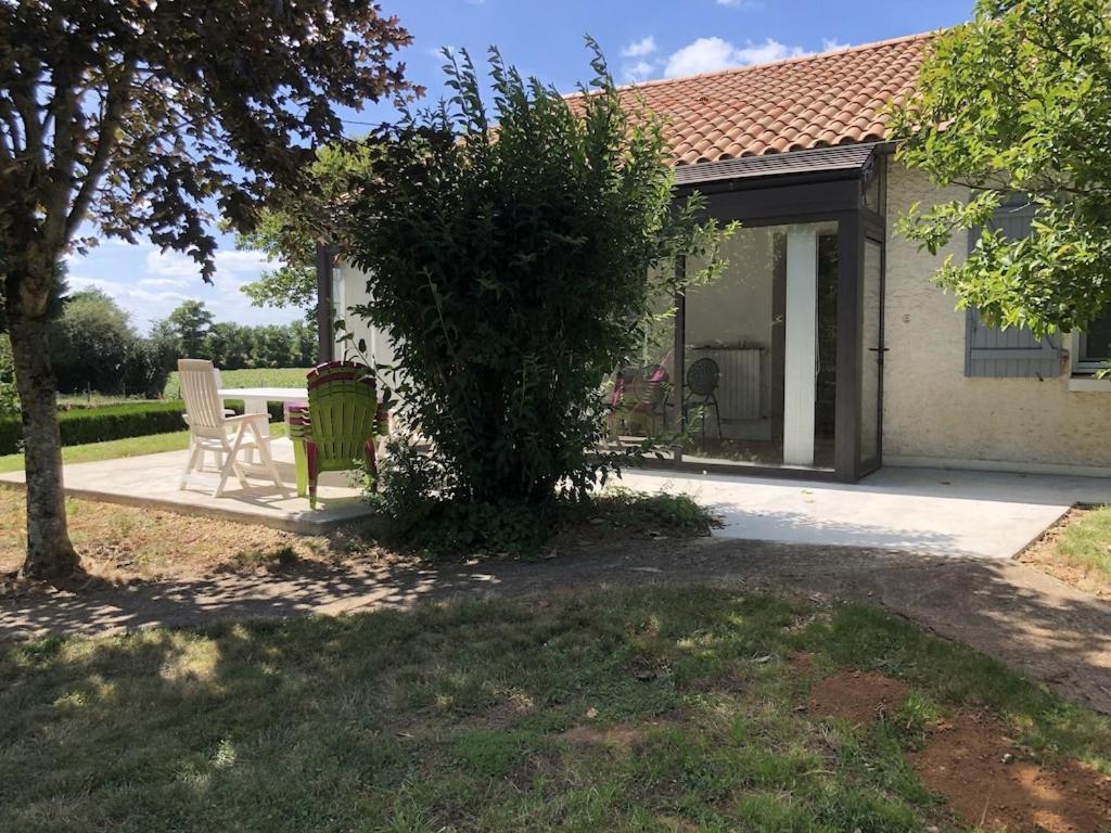 Villa A Proximite Du Futuroscope Et Des Marais Poitevin Rouille Esterno foto